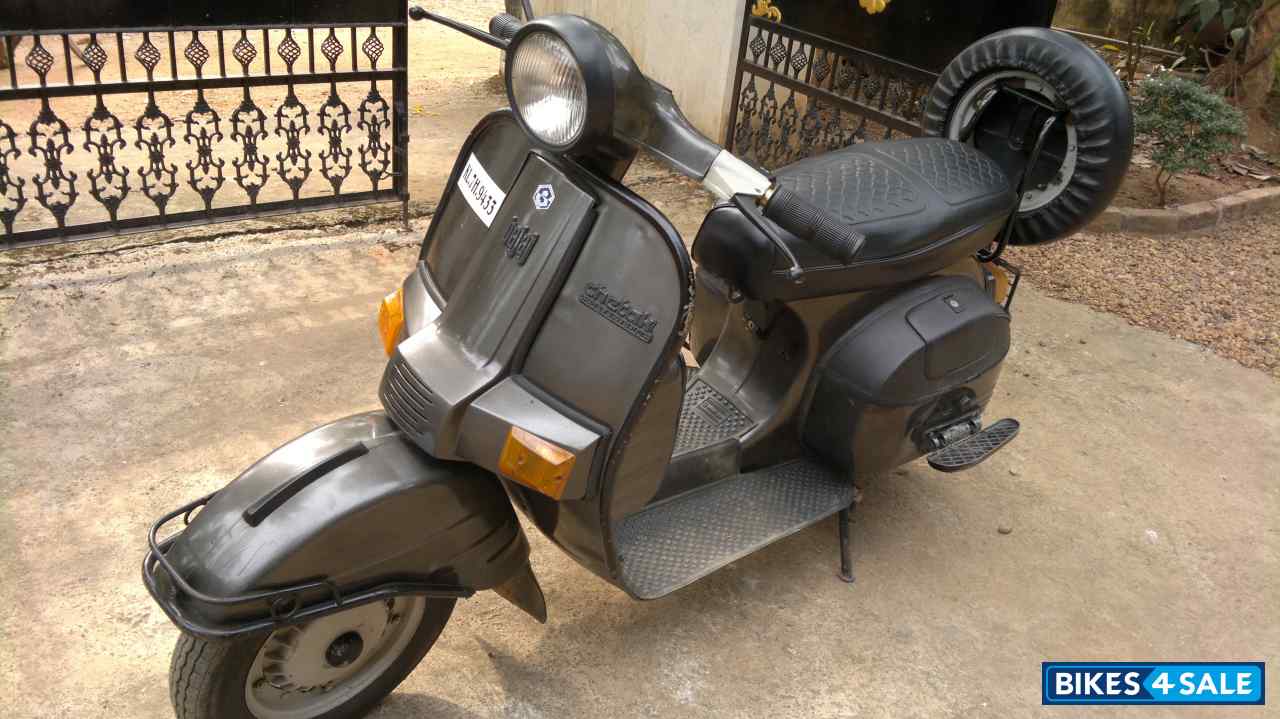 bajaj chetak old model price