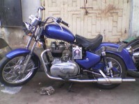 Blue Royal Enfield Bullet Standard 350