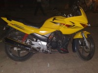 Yellow Hero Karizma R