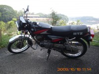 Black Bajaj KB 100