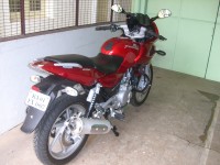 Red Bajaj Pulsar 220 DTSFi