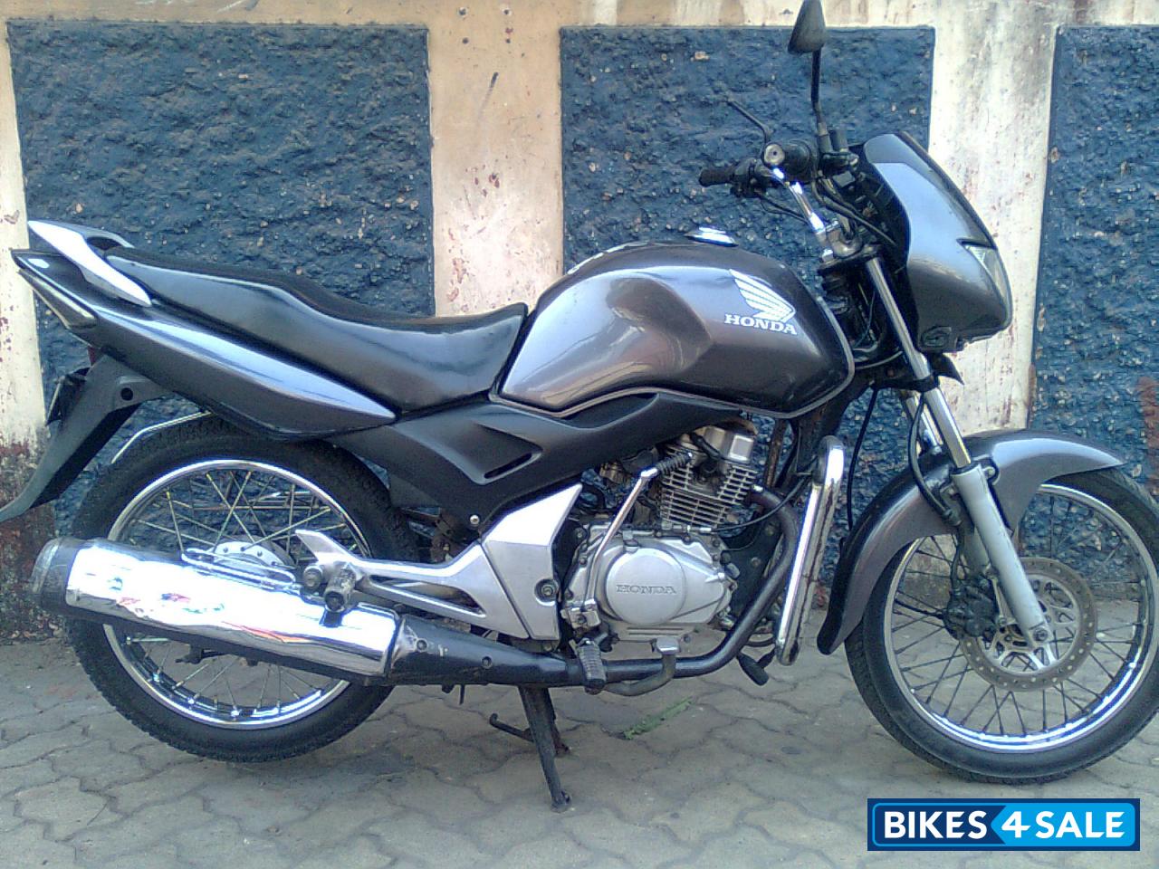 Honda unicorn 2004 deals model