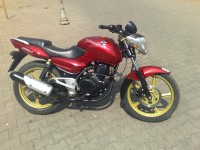 Red Bajaj Pulsar 180 Round Headlight