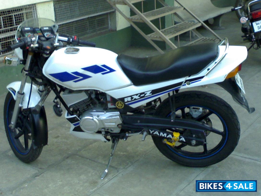 white-blue Yamaha RXZ