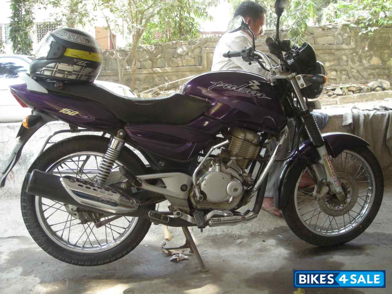 Purple Bajaj Pulsar 150 DTSi