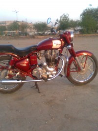 Dark Cherry Red Royal Enfield Classic 350