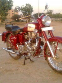 Dark Cherry Red Royal Enfield Classic 350