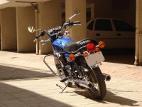 Blue Yamaha RD 350