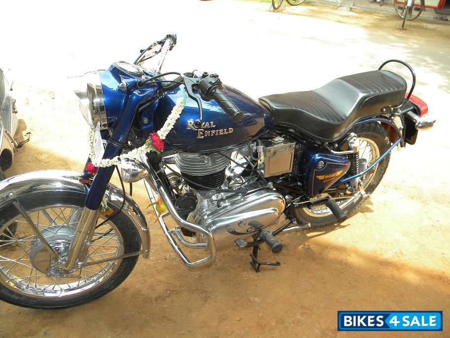 Indian Blue Royal Enfield Bullet Standard 350