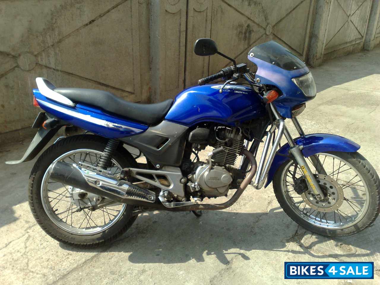 Used 2000 model Hero CBZ for sale in Pune. ID 24048. Blue colour ...