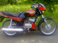 Black Yamaha RXZ