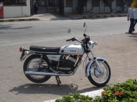 Silver Yamaha RD 350