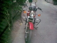 Red Yamaha RD 350