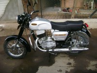 Ideal Jawa Yezdi Classic