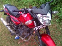 Red Bajaj Pulsar 180 DTSi