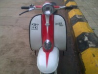 German Red And Pearl White Vintage Scooter Lamby 150