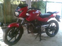 Red Bajaj Pulsar 180 DTSi