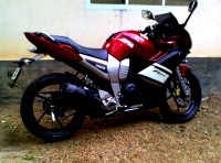 Red Yamaha Fazer