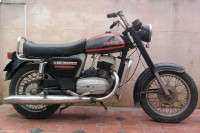 Black Ideal Jawa Yezdi Classic