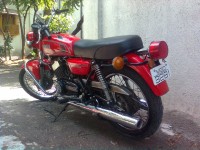 Red Yamaha RD 350