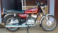 Red Yamaha RX 135