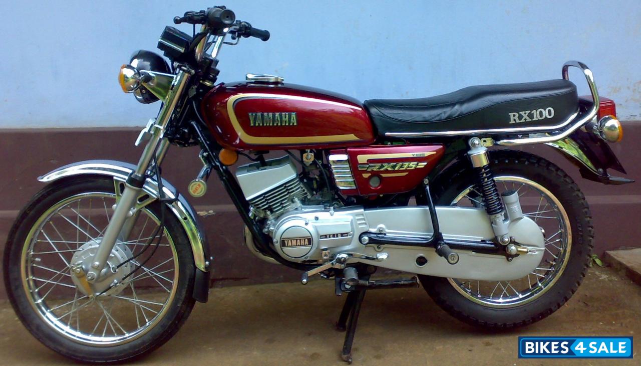 Red Yamaha RX 135