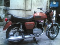 Maroon Ideal Jawa Yezdi RoadKing