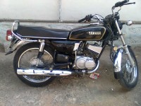 Black Yamaha RX 135