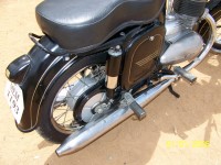 Black Ideal Jawa Yezdi