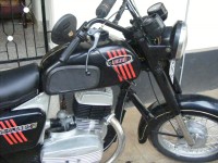 Black Ideal Jawa Yezdi Classic