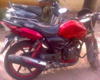 Red TVS Apache RTR 160