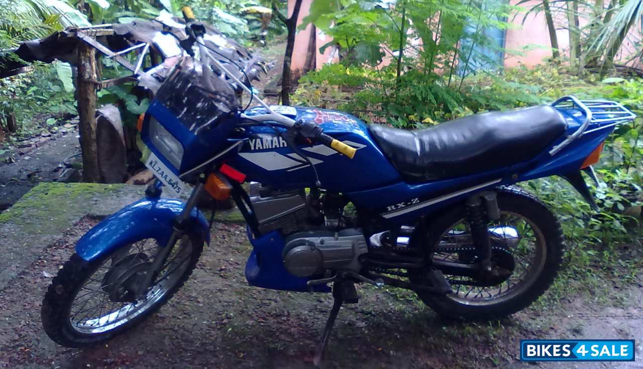 Blue Yamaha RXZ