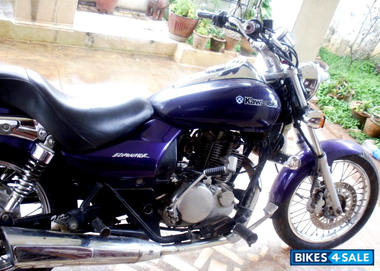 Purple Bajaj Eliminator