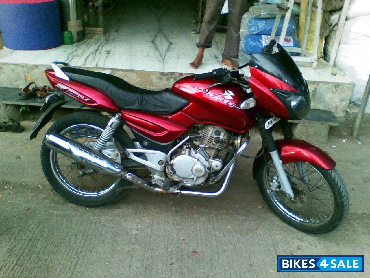 Wine Red Bajaj Pulsar 150 DTSi