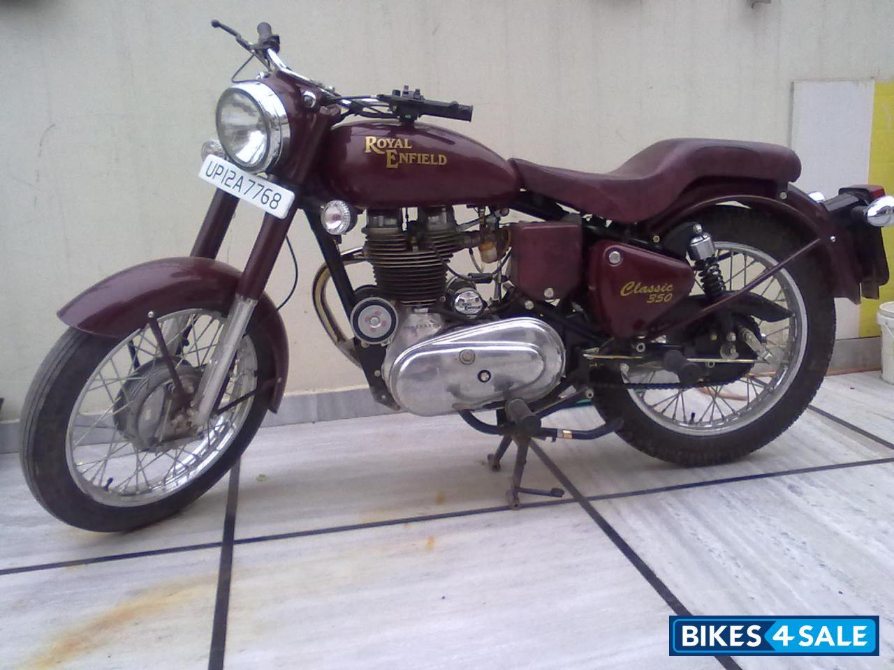 Maroon Royal Enfield Bullet Standard 350