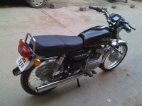 Black Yamaha RX 100