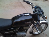 Black Yamaha RX 100