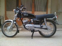 Black Yamaha RX 100