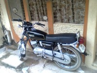 Black Yamaha RX 100