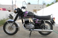 Black Ideal Jawa Yezdi RoadKing