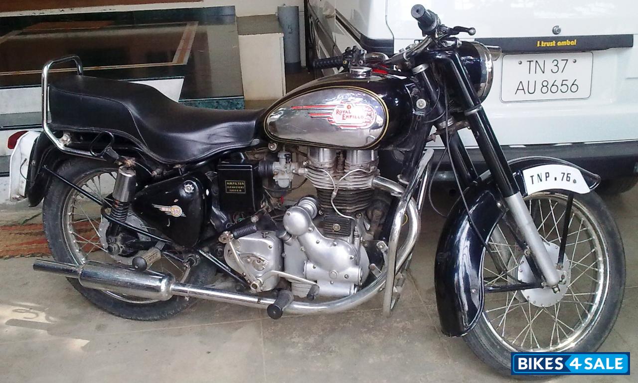 Black Royal Enfield Bullet Standard 350 Black Royal Enfield Bullet Standard 350