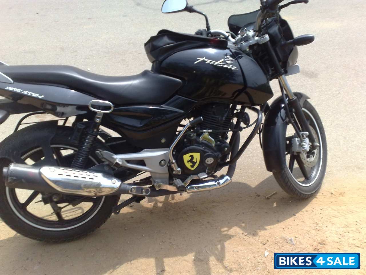 Black Bajaj Pulsar 150 DTSi