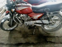 Red Bajaj Boxer CT Deluxe