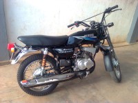 Black Yamaha RX 135