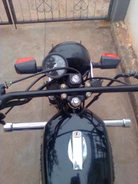 Black Yamaha RX 135