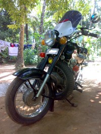 Black Ideal Jawa Yezdi Deluxe