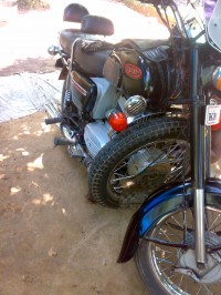 Black Ideal Jawa Yezdi Deluxe