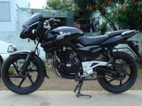 black Bajaj Pulsar 200 DTSi