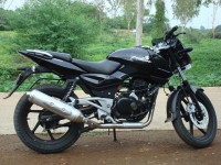 black Bajaj Pulsar 200 DTSi