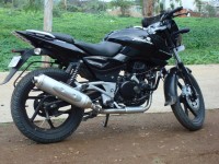 black Bajaj Pulsar 200 DTSi